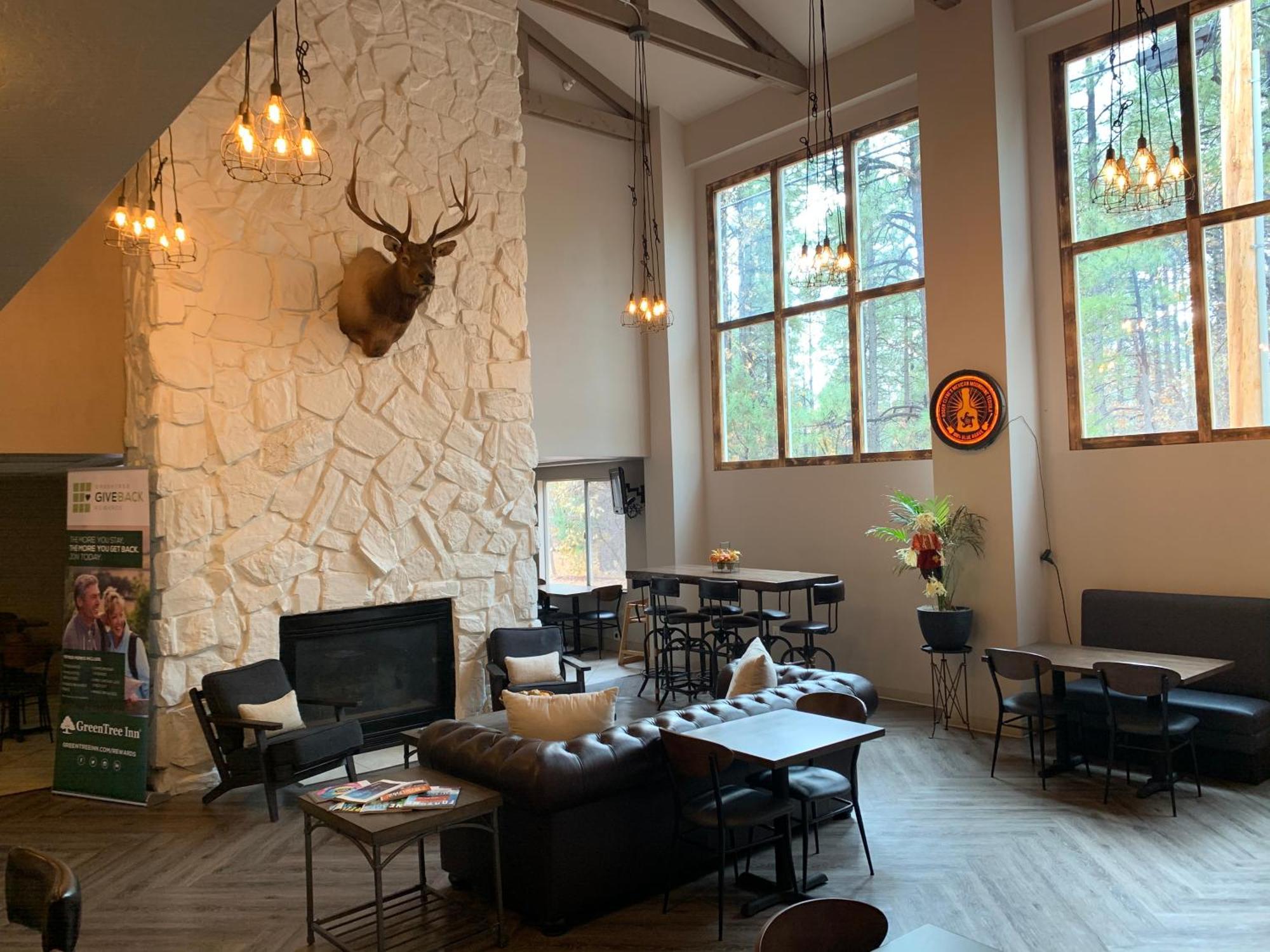Greentree Inn & Suites Pinetop Extérieur photo