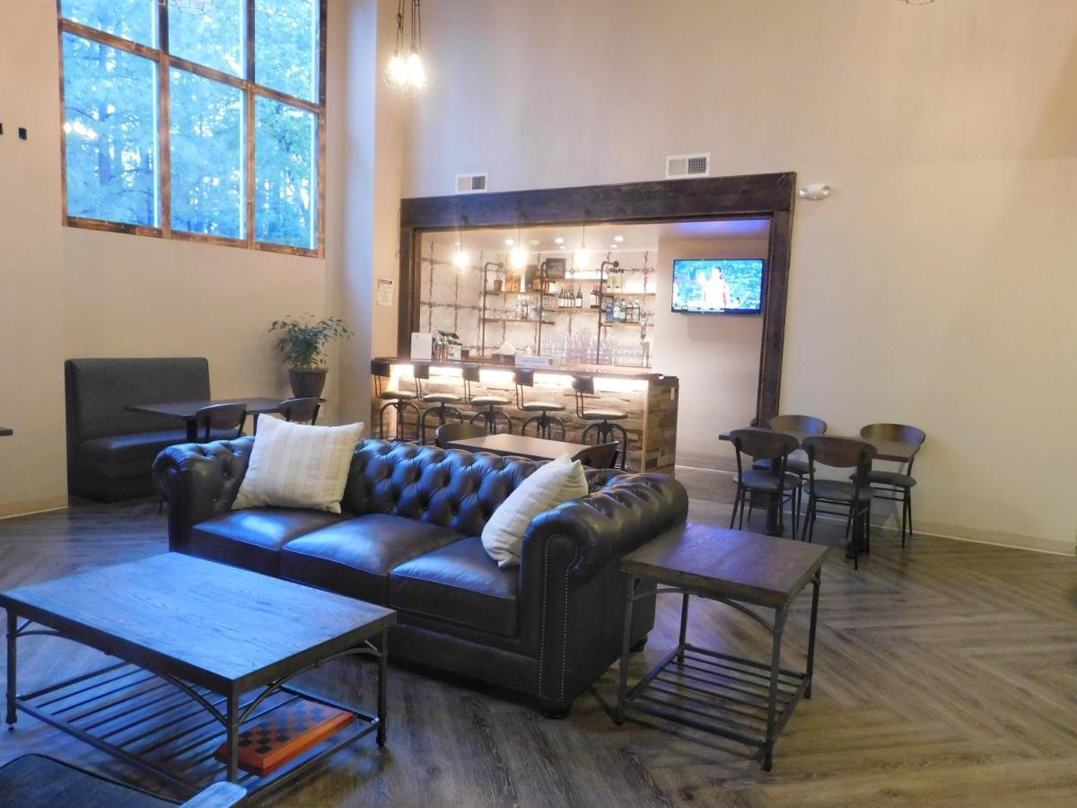 Greentree Inn & Suites Pinetop Extérieur photo